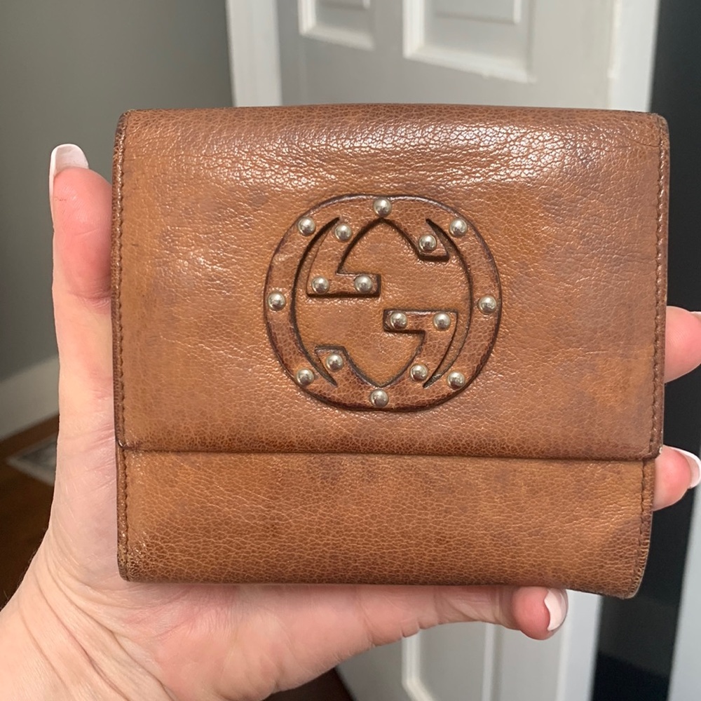 Authentic Gucci GG wallet